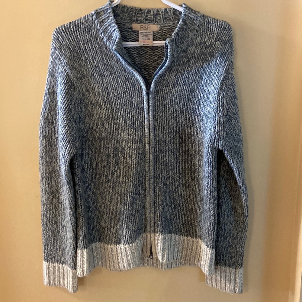 R&R grey zippered cardigan size medium